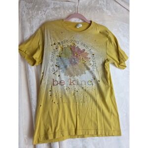 Bella Canvas Yellow Be Kind Graphic Distressed T Shirt Women's Size Medium